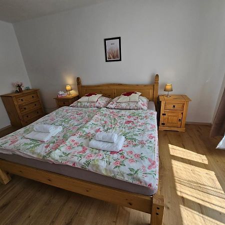 Apartman U Labe Ντέτσιν Εξωτερικό φωτογραφία